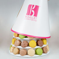 Pyramide de 60 macarons blanche